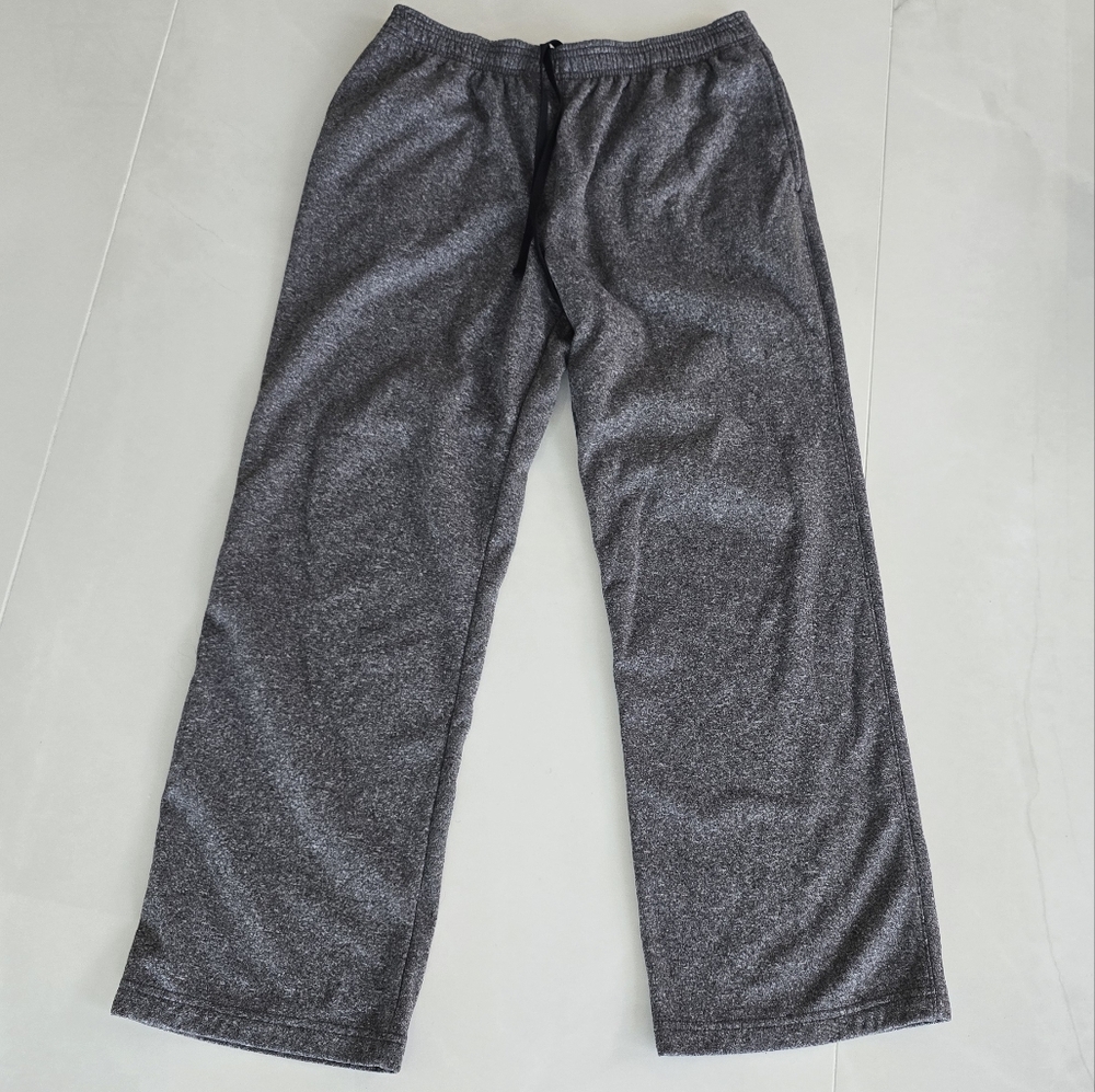 Reebok Dark Gray Sweatpants With Zippered Back Pocket - Medium